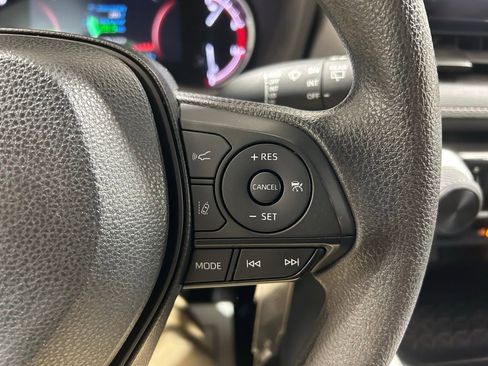Used 2024 Toyota RAV4 LE image 27