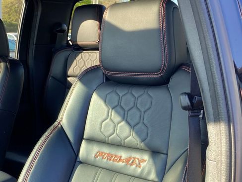 Used 2023 Nissan Frontier PRO-4X w/ Pro-4X Premium Package image 22