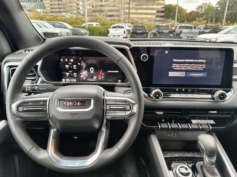 New 2026 GMC Canyon Elevation image 16