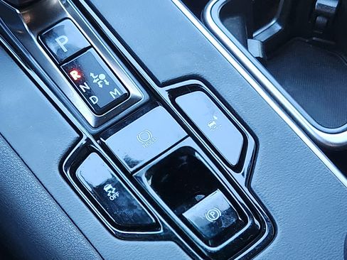 Used 2025 Lexus TX 500h TX 500h F SPORT Premium image 32