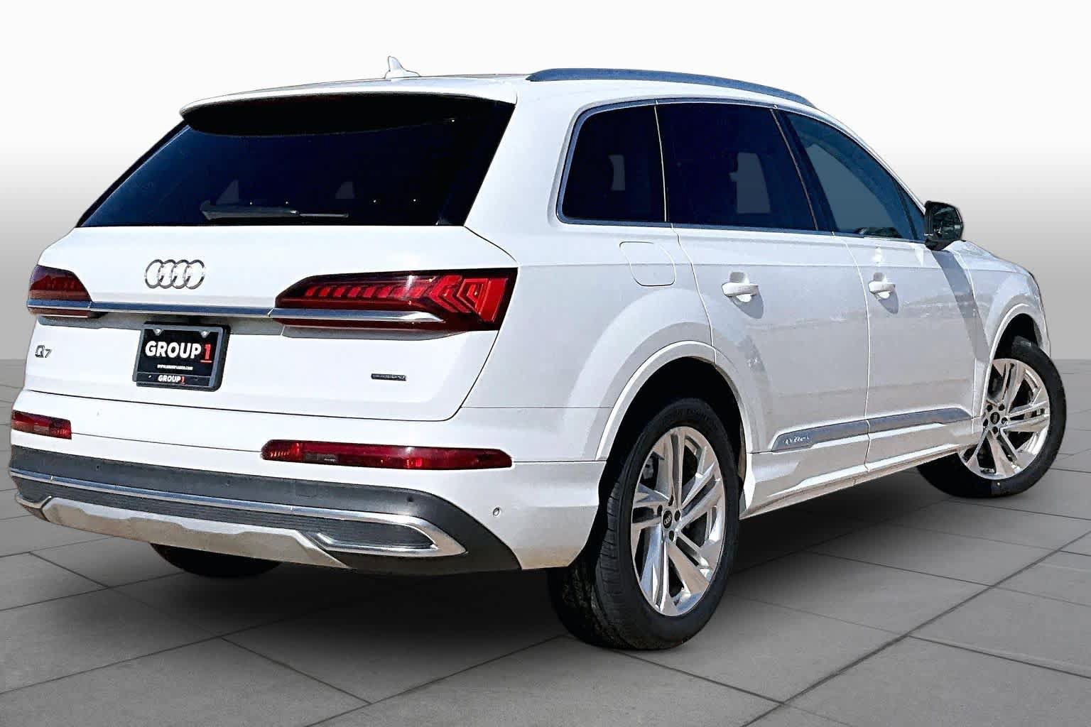 Used 2023 Audi Q7 3.0T Premium Plus AWD/4WD image 13