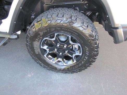 Used 2023 Jeep Wrangler Unlimited Rubicon 4xe w/ Cold Weather Group image 31