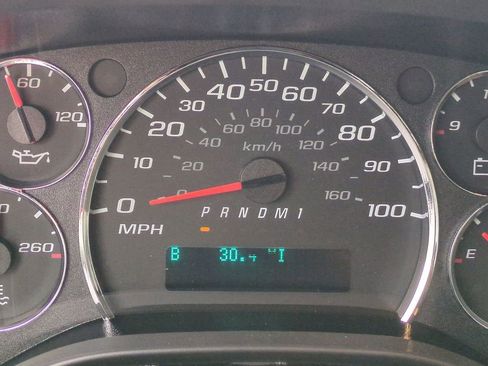 New 2025 GMC Savana 2500 w/ Driver Convenience Package image 5