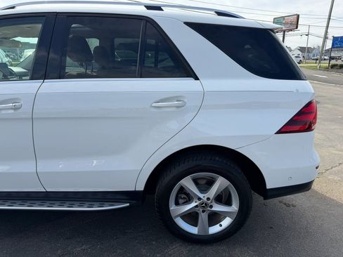 Used 2018 Mercedes-Benz GLE 350 GLE 350 Sport Utility 4D w/ Premium 1 Package image 52