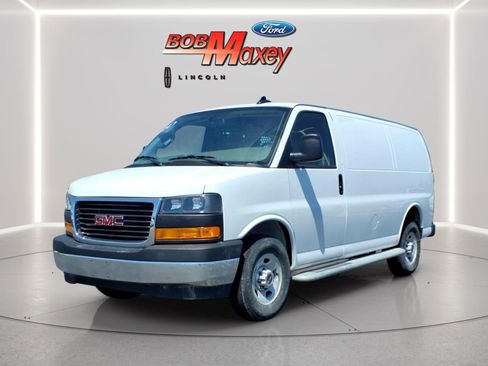 Used 2024 GMC Savana 2500 w/ Driver Convenience Package RWD image 1