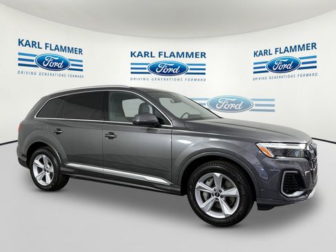 Used 2025 Audi Q7 2.0T Premium w/ Convenience Package AWD/4WD image 1
