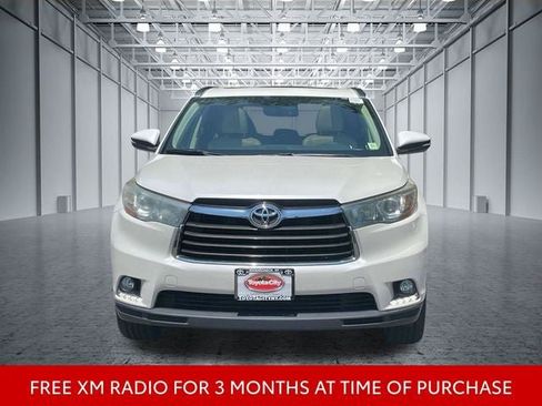 Used 2016 Toyota Highlander Limited AWD/4WD image 2