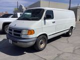 Used 2000 Dodge B1500 image 2