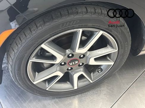 Used 2020 Kia Soul GT-Line FWD image 6