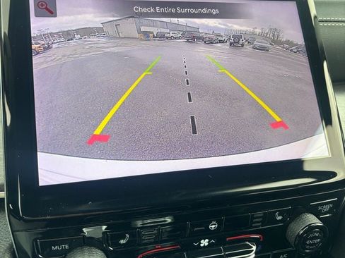 Used 2023 Jeep Grand Cherokee Limited w/ Trailer Tow Prep Group (B) image 16