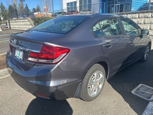 Used 2015 Honda Civic LX image 4