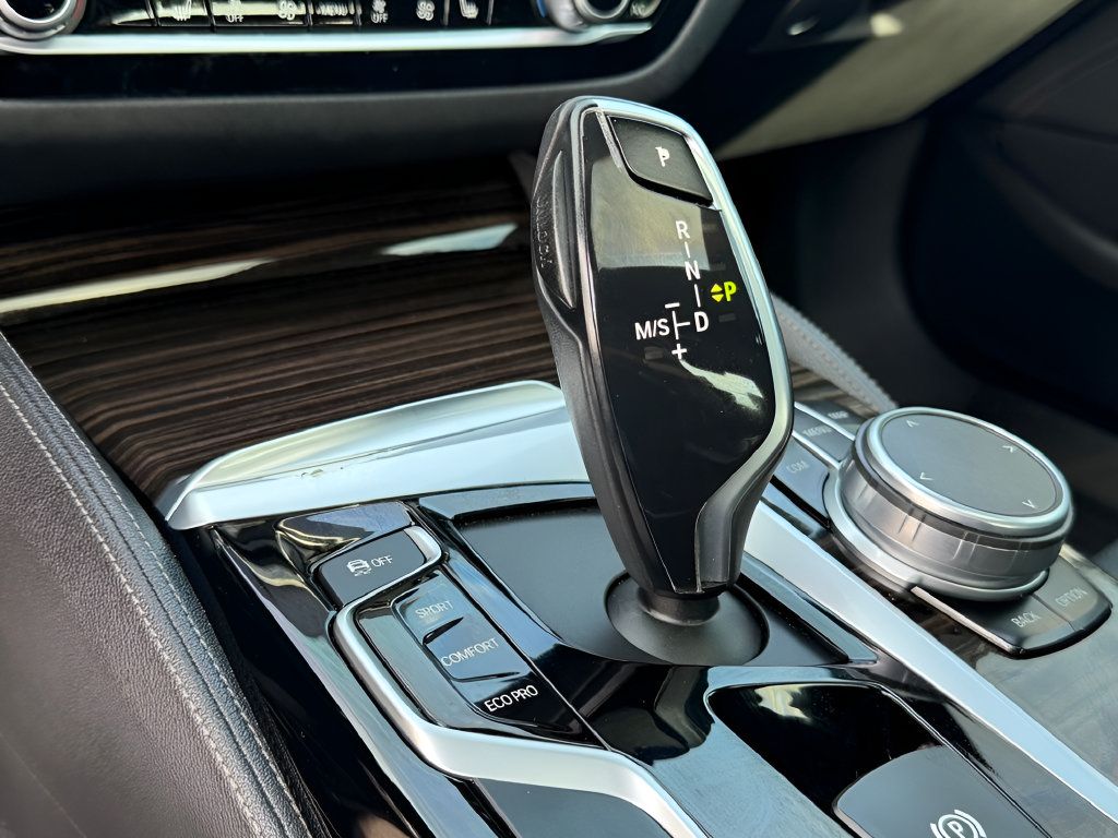 Used 2019 BMW 530i xDrive w/ Luxury Package AWD/4WD image 54