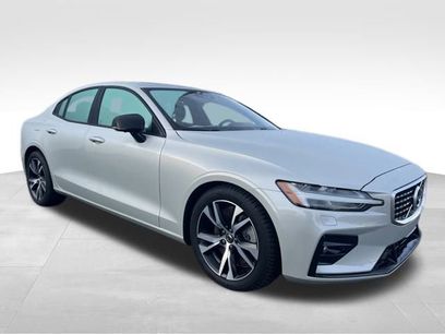 Used 2019 Volvo S60 T6 R-Design