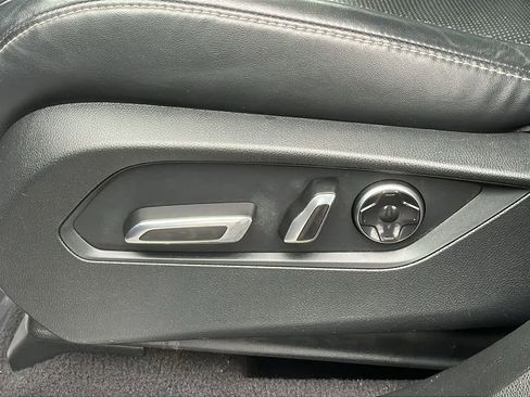 Used 2020 Acura RDX w/Technology Pkg image 24