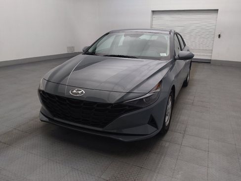 Used 2023 Hyundai Elantra SE FWD image 15