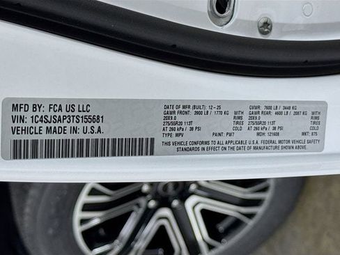 New 2026 Jeep Grand Wagoneer L 4X4 image 38