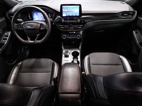 Certified 2025 Ford Escape ST-Line image 23