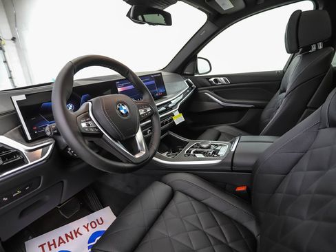 New 2026 BMW X5 xDrive40i w/ Climate Comfort Package AWD/4WD image 10