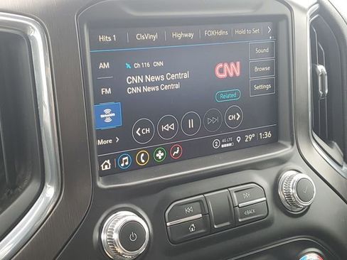 Used 2021 GMC Sierra 1500 AT4 w/ Off-Road Performance Package image 15