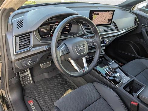Used 2022 Audi SQ5 Premium Plus w/ Premium Plus Package AWD/4WD image 10