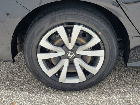 Used 2023 Honda Civic LX image 10