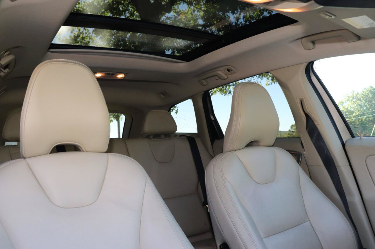 Used 2013 Volvo XC60 3.2 FWD image 33
