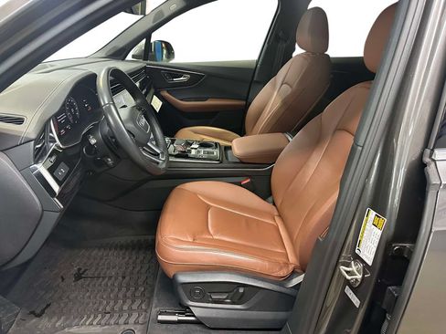 Used 2023 Audi Q7 2.0T Premium Plus w/ Premium Plus Package AWD/4WD image 6