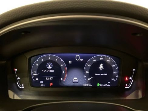 Used 2024 Honda Civic Touring image 9
