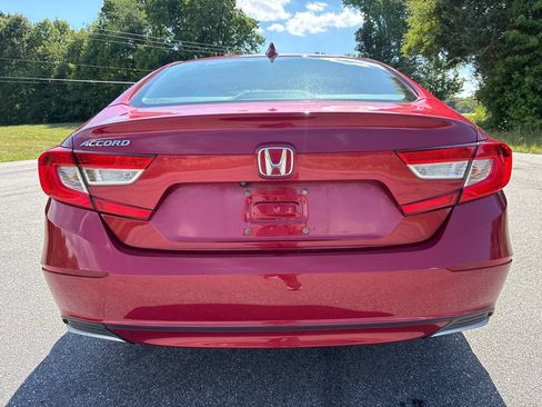 Used 2018 Honda Accord LX image 4