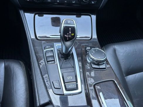 Used 2016 BMW 535i Sedan image 48