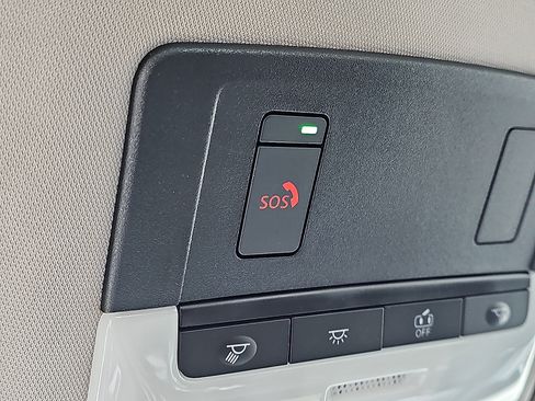 Certified 2025 Nissan Altima 2.5 SR AWD/4WD image 25