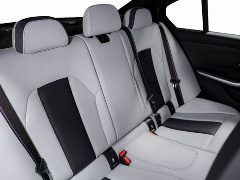 Used 2025 BMW M3 Competition w/ Executive Package image 35