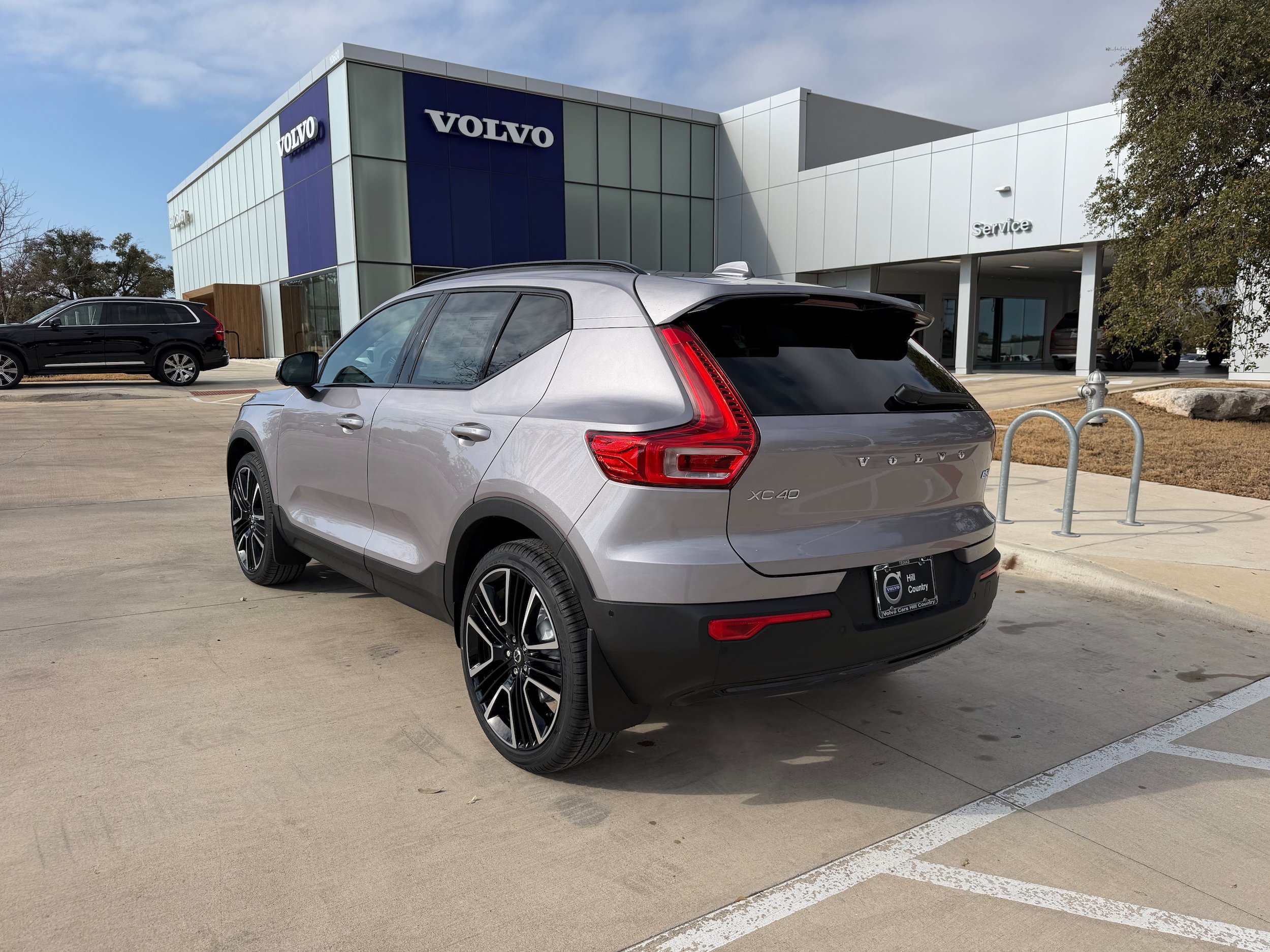 New 2026 Volvo XC40 B5 Ultra w/ Protection Package Premier AWD/4WD image 4