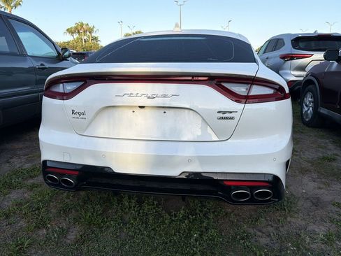 Used 2020 Kia Stinger GT1 image 5