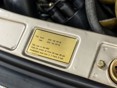 Used 1986 Porsche 911 Carrera image 38