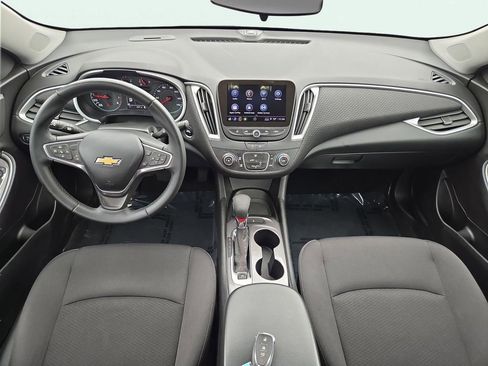 Used 2023 Chevrolet Malibu RS image 21