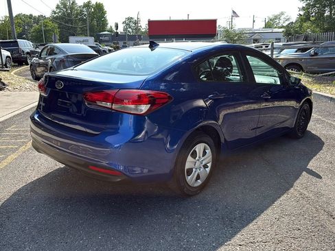 Used 2018 Kia Forte LX FWD image 5