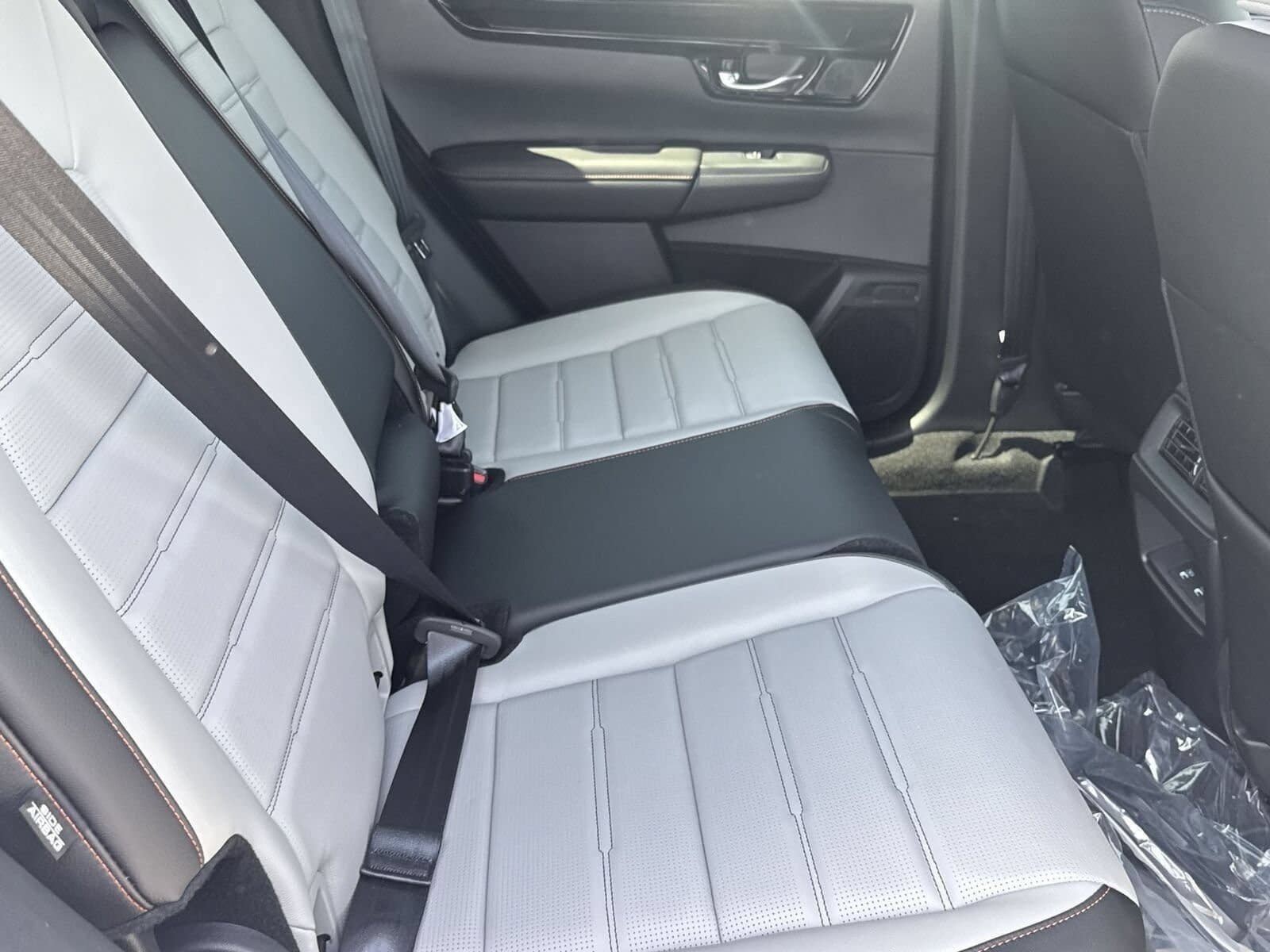 New 2027 Honda CR-V Sport Touring image 9