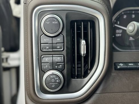 Used 2020 GMC Sierra 1500 Denali w/ Denali Ultimate Package AWD/4WD image 20