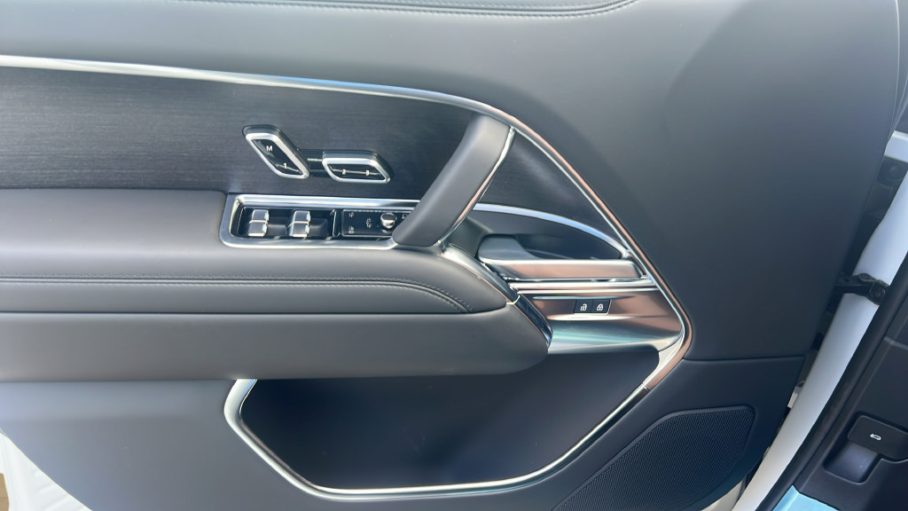 New 2027 Land Rover Range Rover SE AWD/4WD image 22