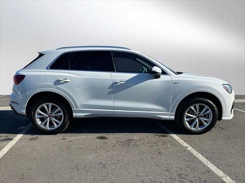 New 2025 Audi Q3 2.0T Premium image 6