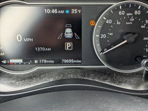 Used 2020 Nissan Kicks SR w/ SR Premium Package image 10