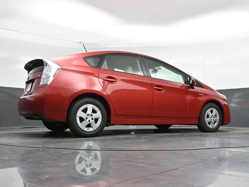 Used 2011 Toyota Prius Four w/ Navigation Pkg FWD image 31