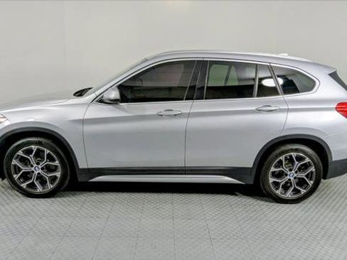Used 2020 BMW X1 xDrive28i image 3