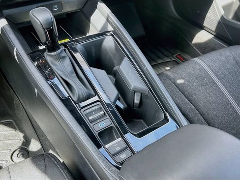 Used 2025 Honda Accord Sport image 15