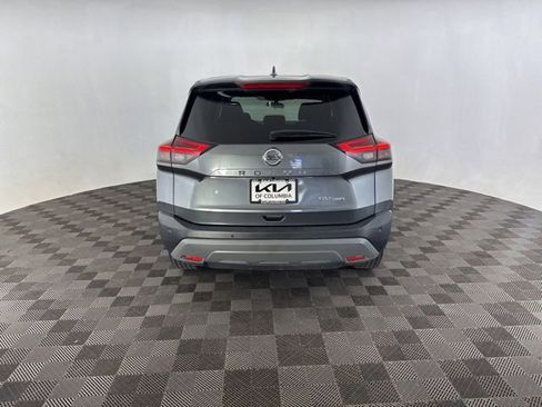 Used 2021 Nissan Rogue SV AWD/4WD image 8