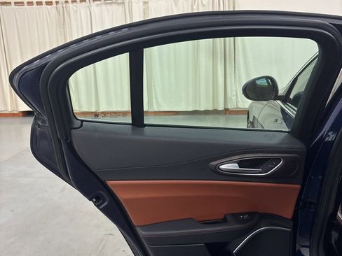 Used 2020 Alfa Romeo Giulia Ti w/ Active Blind Spot Package image 25