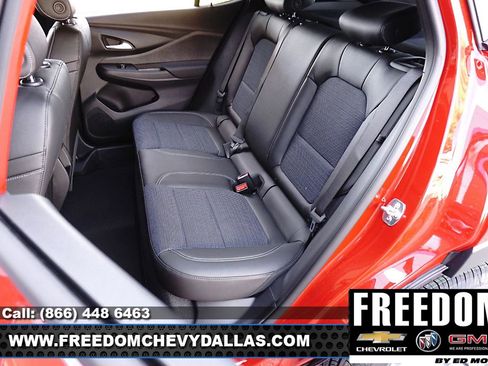 New 2026 Buick Envista Preferred image 14