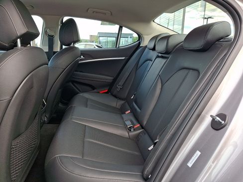 Certified 2026 Genesis G70 2.5T AWD/4WD image 10
