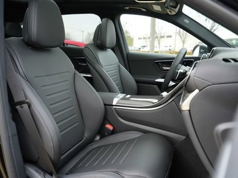 Used 2026 Mercedes-Benz GLC 300 4MATIC image 38